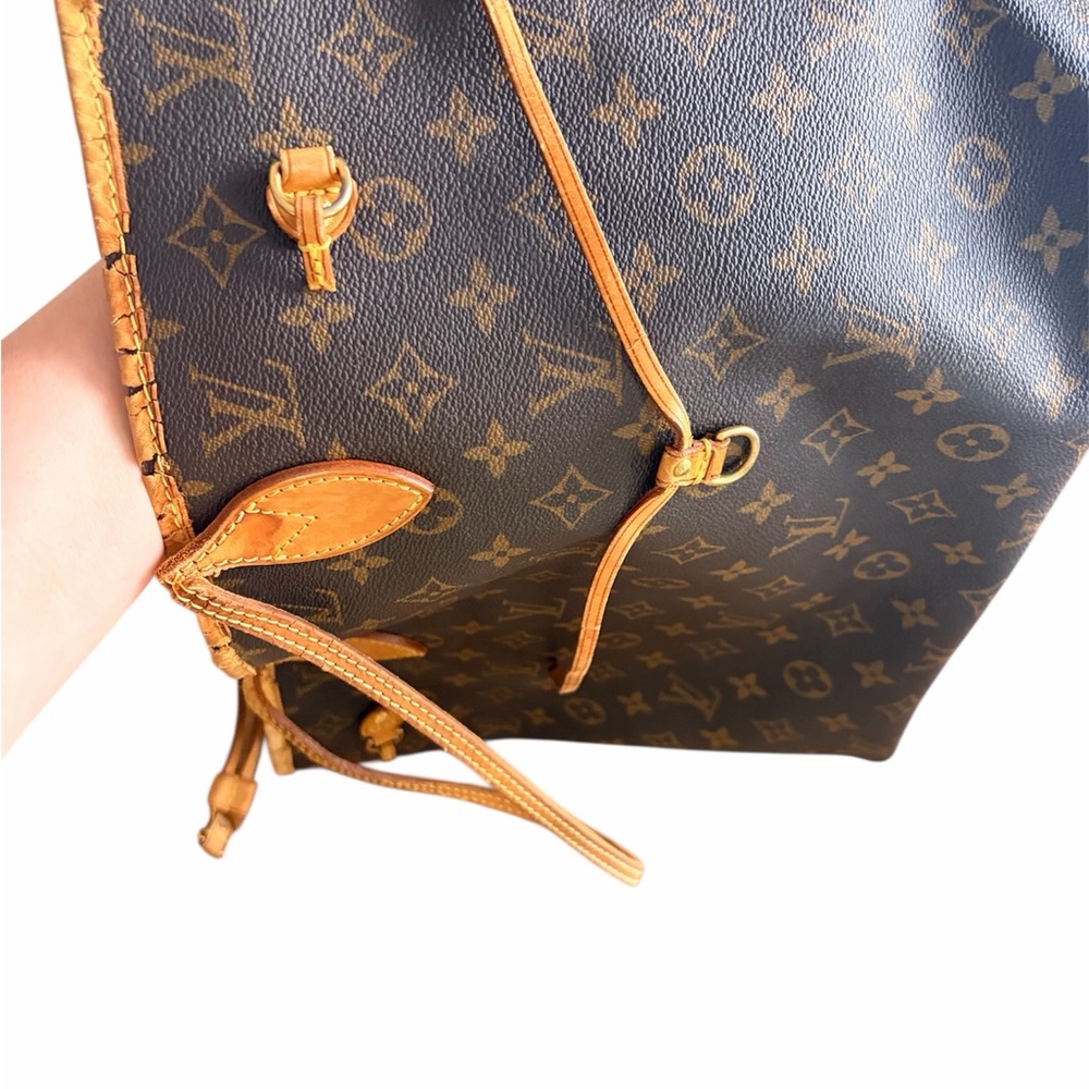 Louis Vuitton Classic Monogram Tote in Brown and Tan PROJECT - Picture 2 of 14